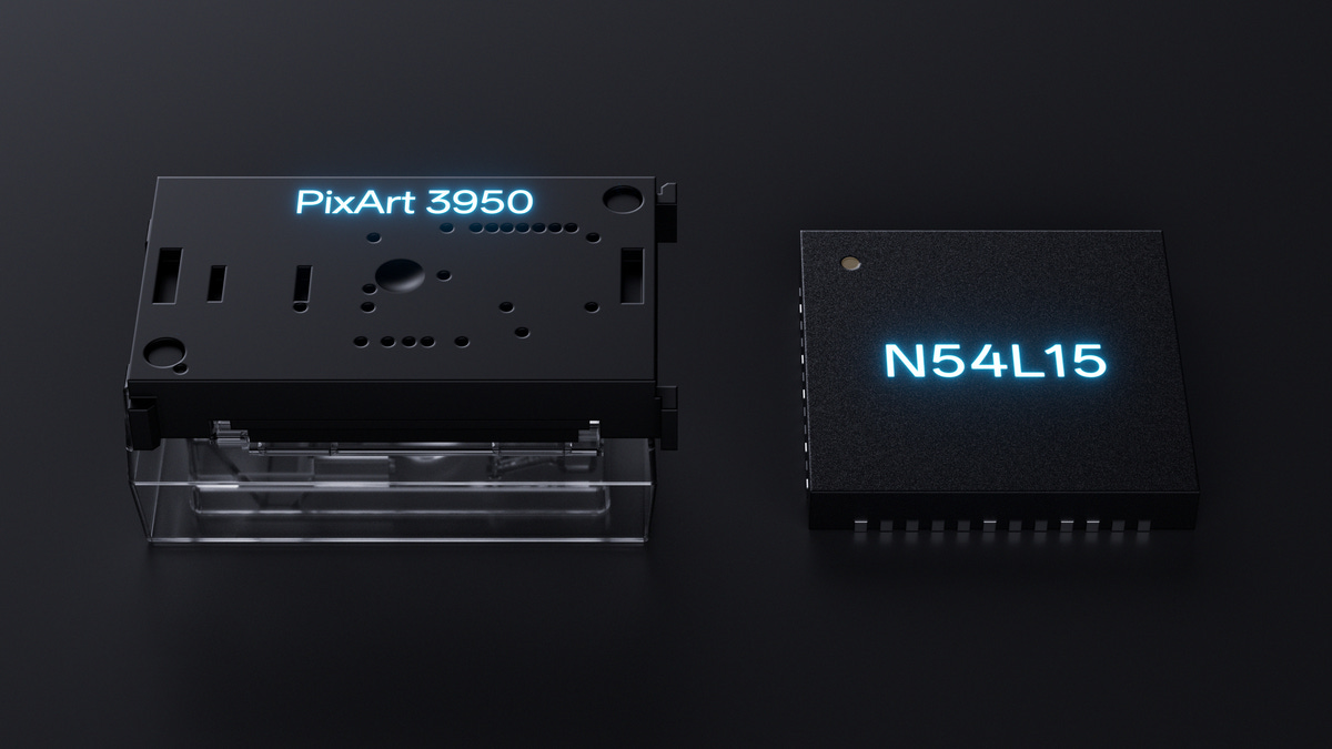PixArt PAW3950 sensor and Nordic nRF54L15 MCU inside the Hitscan Hyperlight X